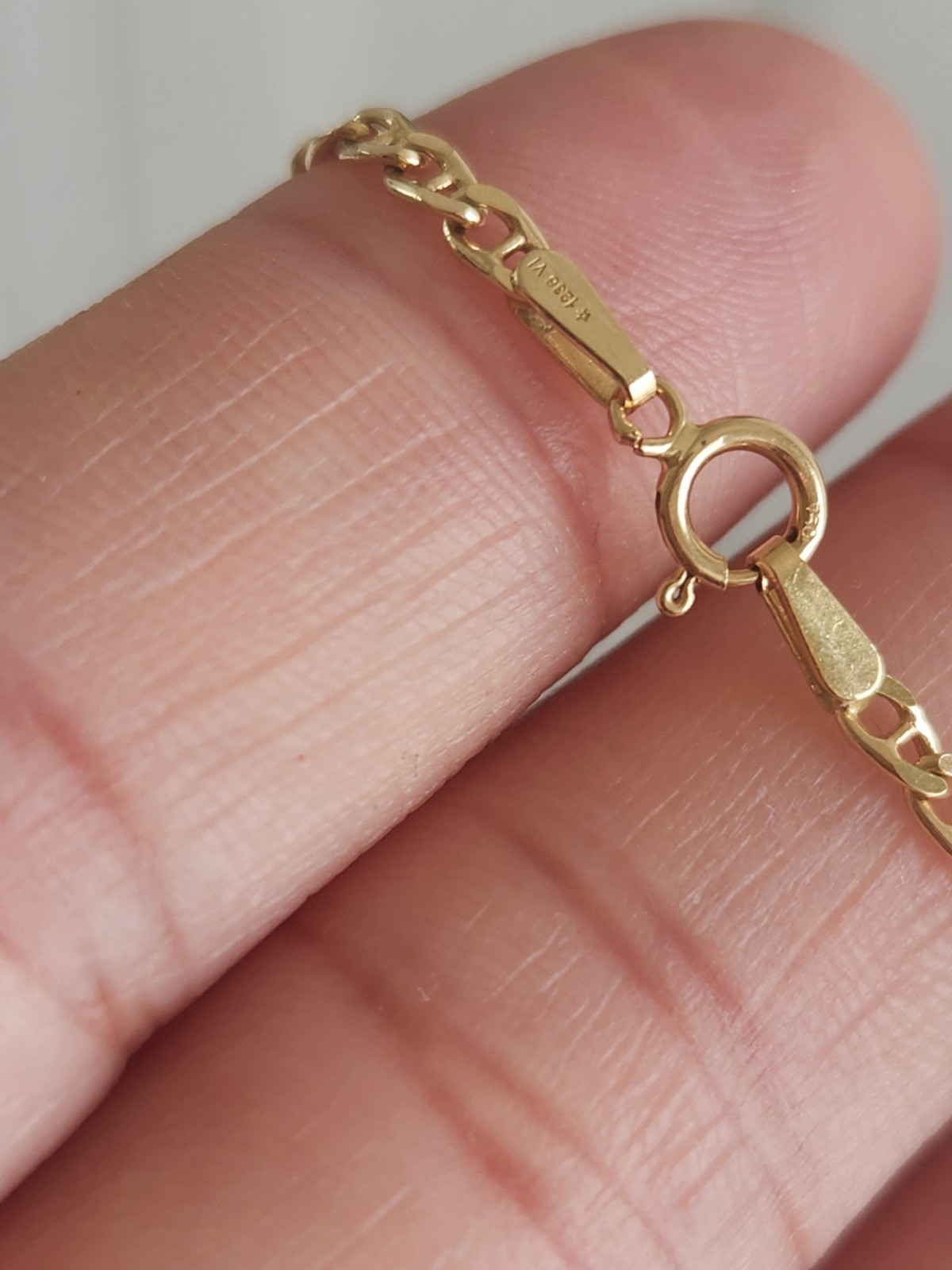 750 18K 750 (Italy?) Yellow Gold Cuban Links NECKLACE- ☆1236 VI/ 6.23 Grams