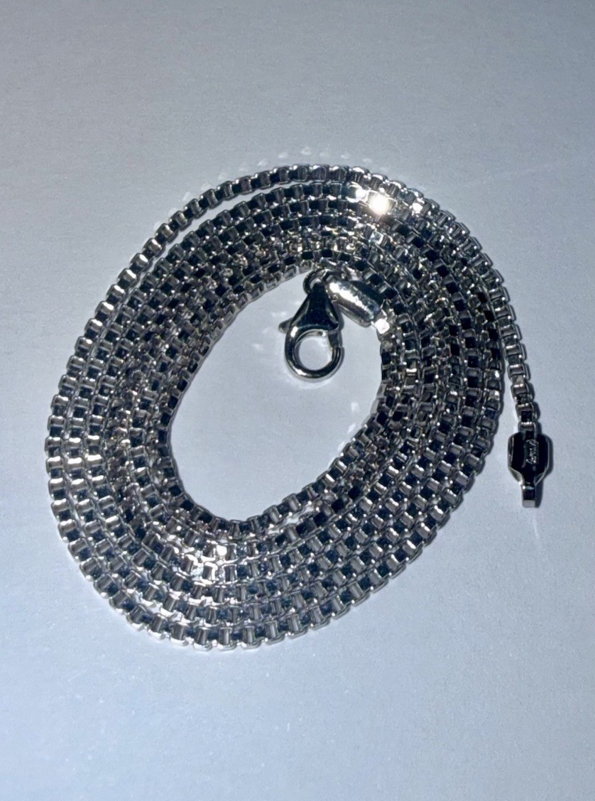 Solid 10K White Gold 1.2mm Box Chain Necklace 20”