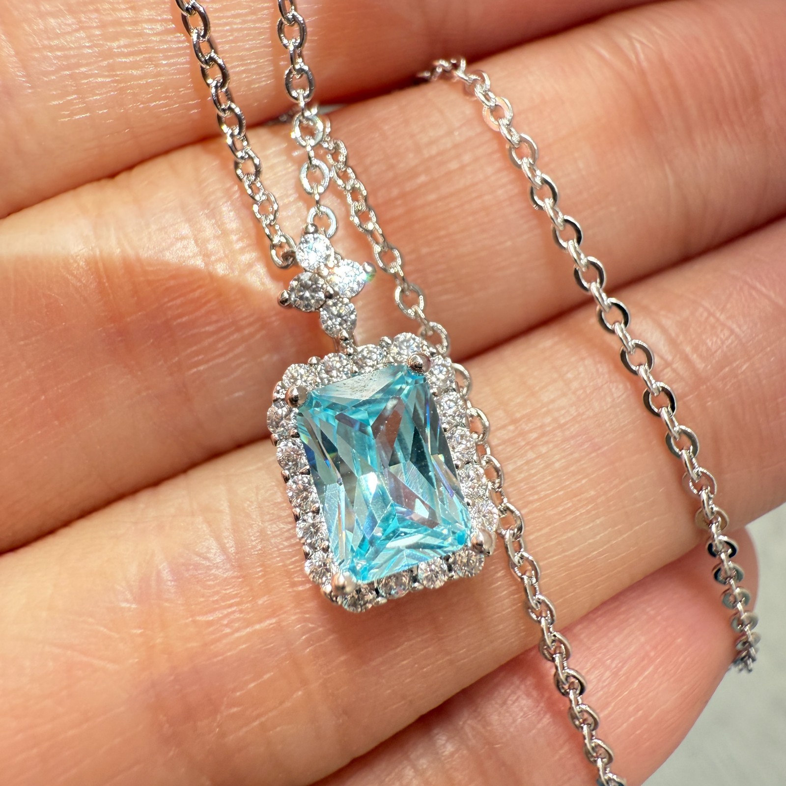 925 Sterling Silver Necklace 7x5mm Natural Aquamarine Birthstone Flower Chain
