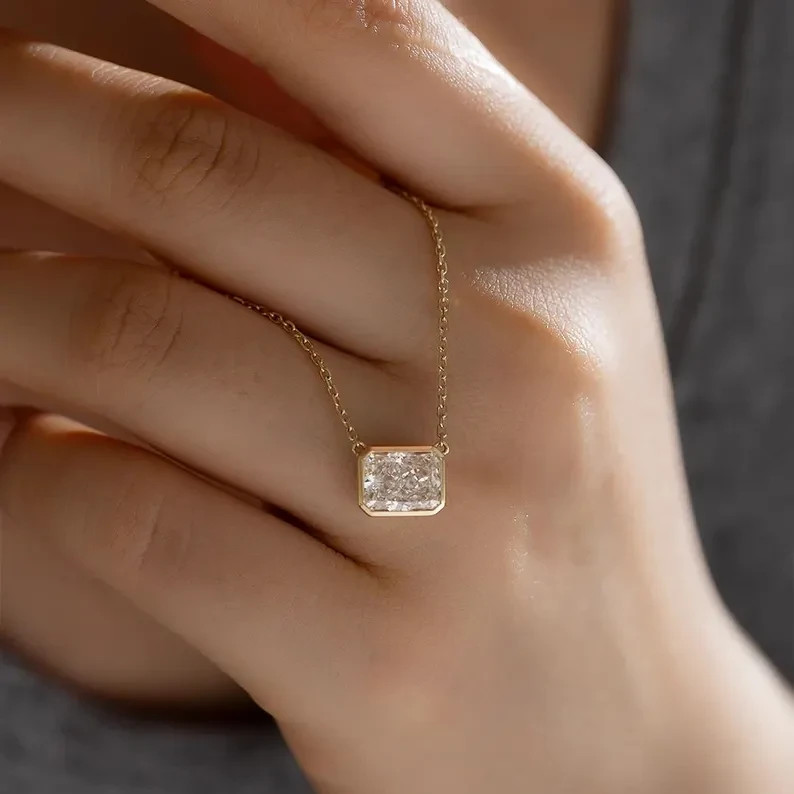 3.00Ct Radiant-Cut Lab Grown Diamond Solitaire Necklace Pendant 14k Yellow Gold