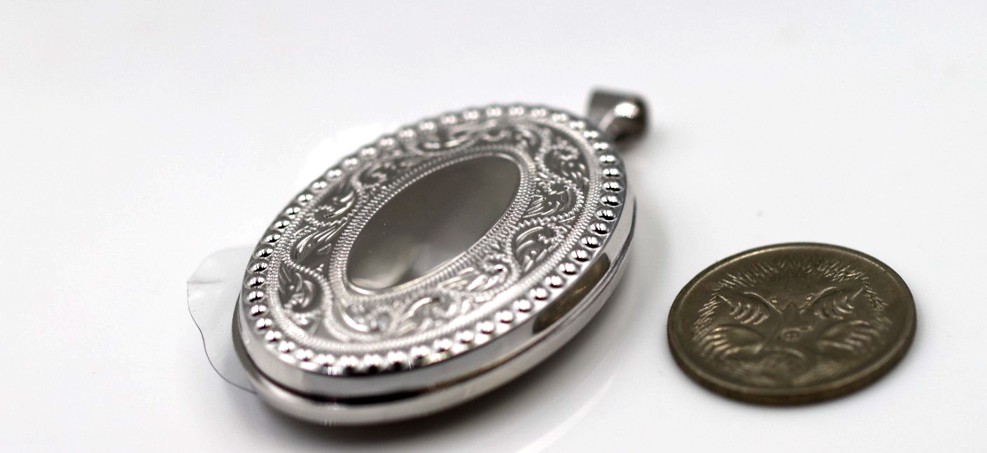 Sterling Silver 925 Large Engraved Border Oval Locket + 70cm Chain -Free Post