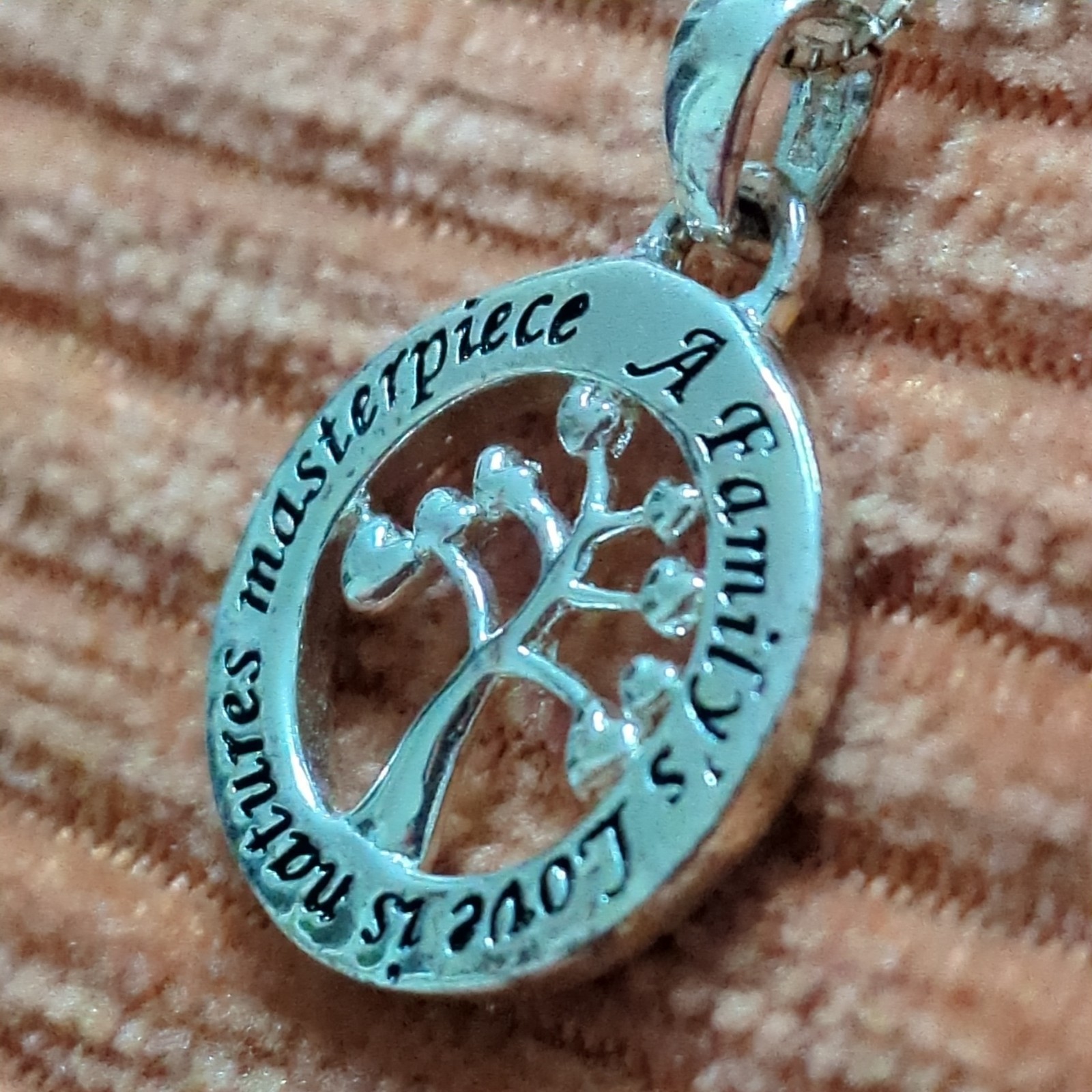 Silver 925 Tree Of Life Pendant & Chain A Family’s Love is Natures Masterpiece