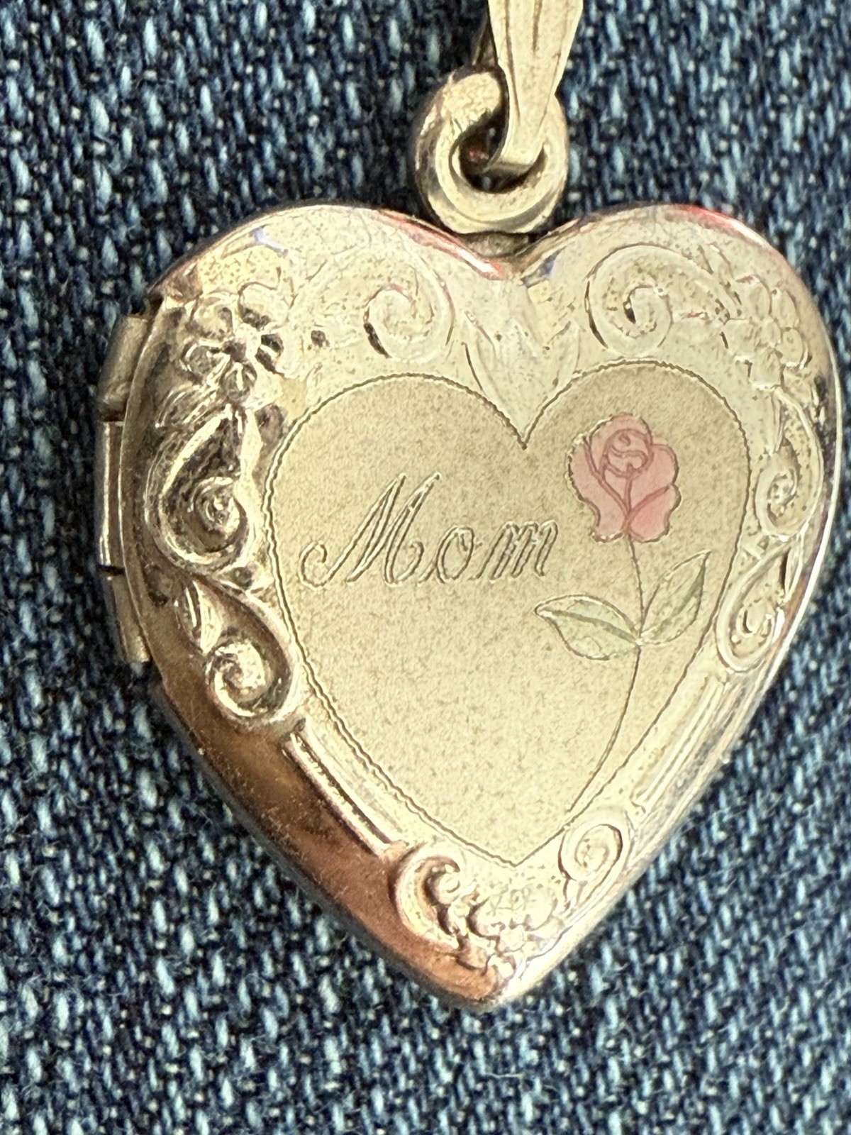 Sterling Silver Heart Photo Locket w/ Pink Rose & MOM Engraved 925 Pendant 3.2g