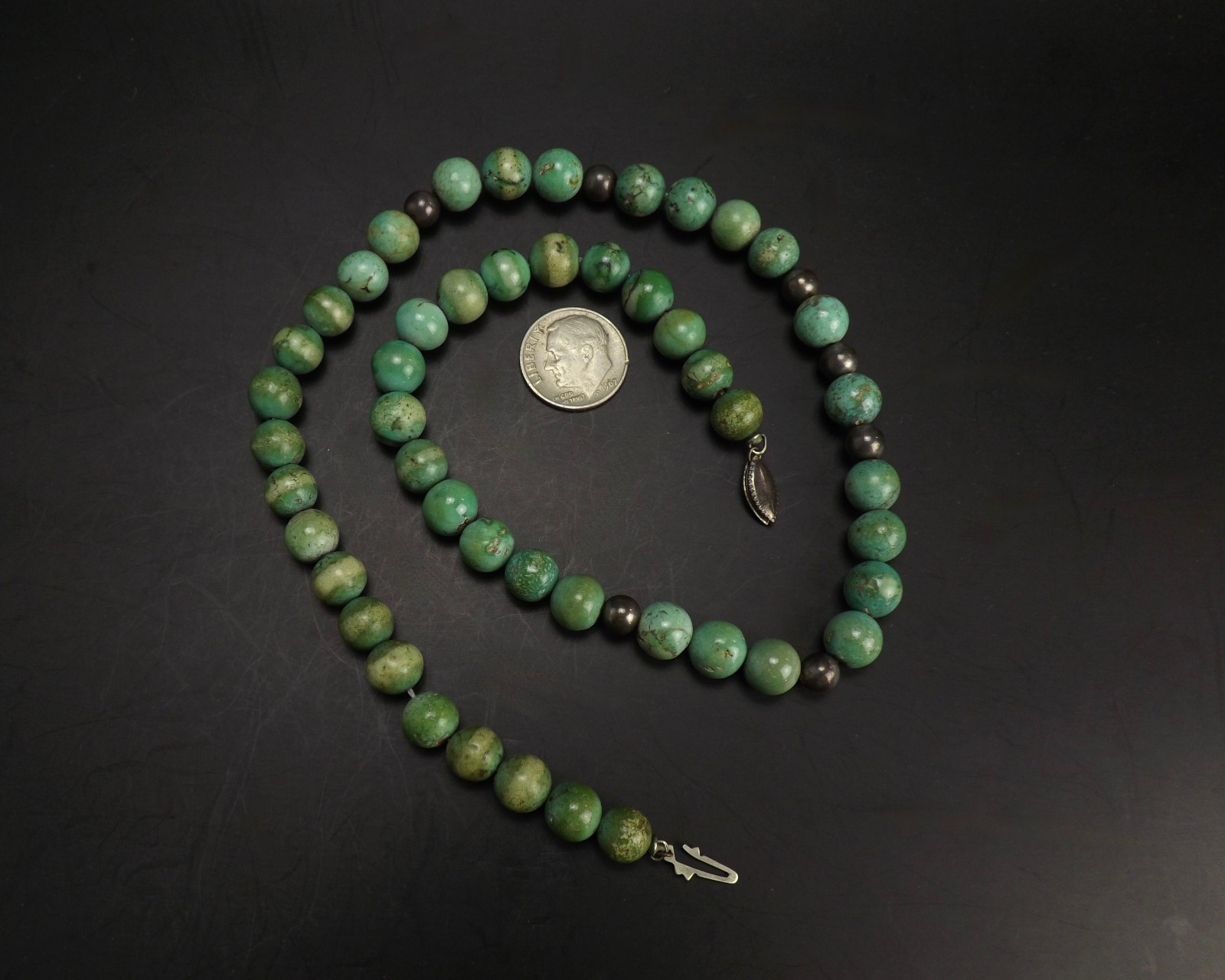 Antique/Vintage Natural Sage Green Turquoise & Silver Bead Necklace 18″, 38.3 gr