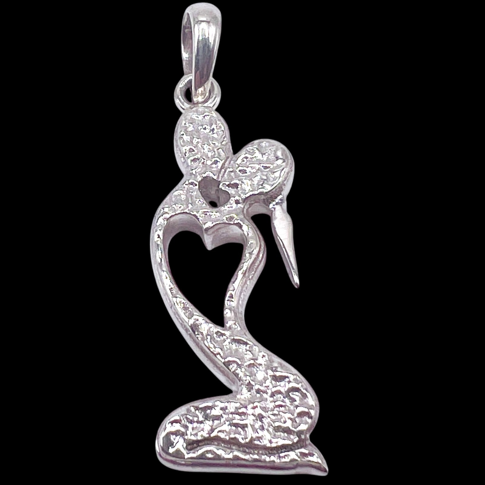 Sterling 925 Silver Kissing Couple Pendant Kiss Heart Boy Girl Love Textured