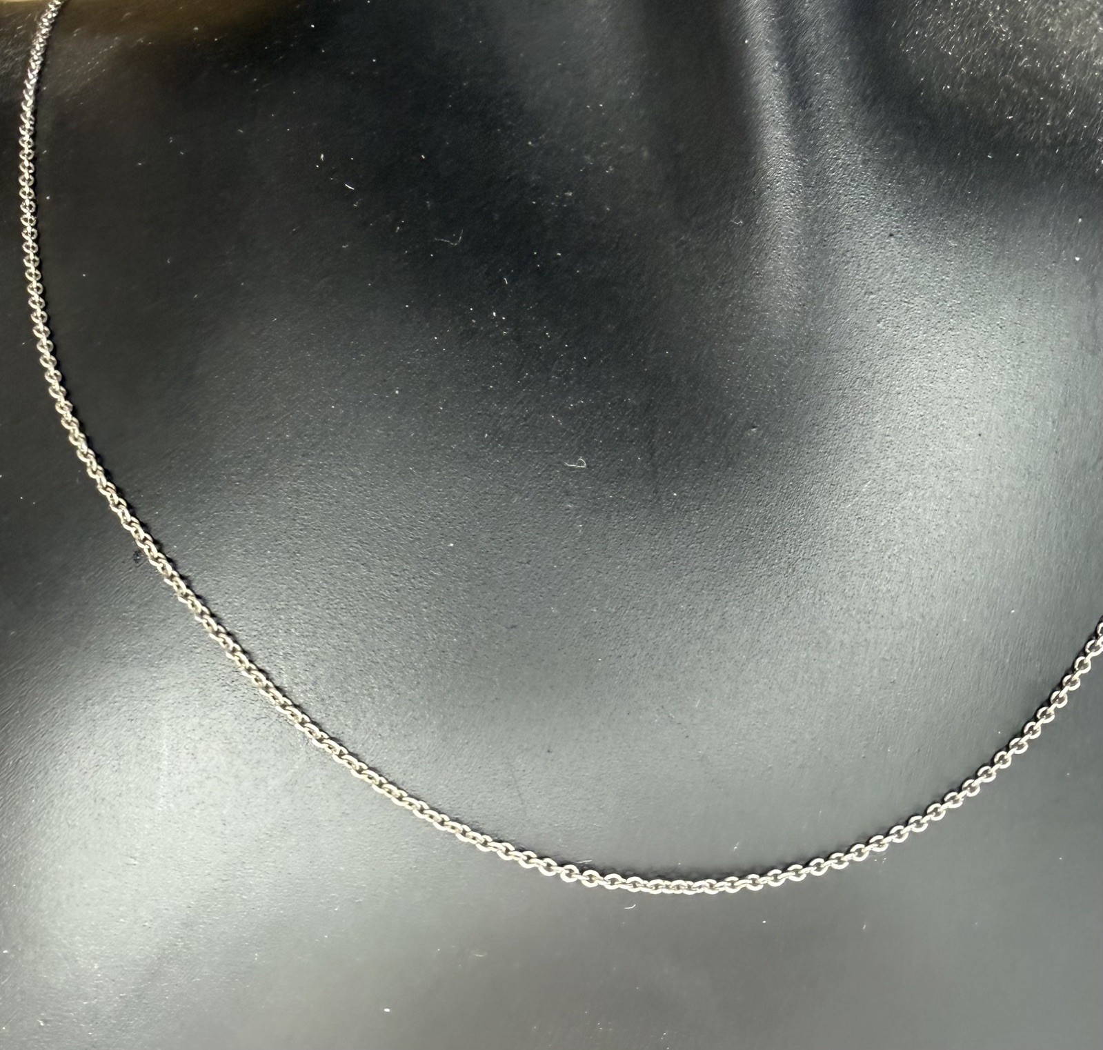 Authentic VTG Tiffany & Co 925 Sterling Silver Cable Link 1g Chain Necklace 16″