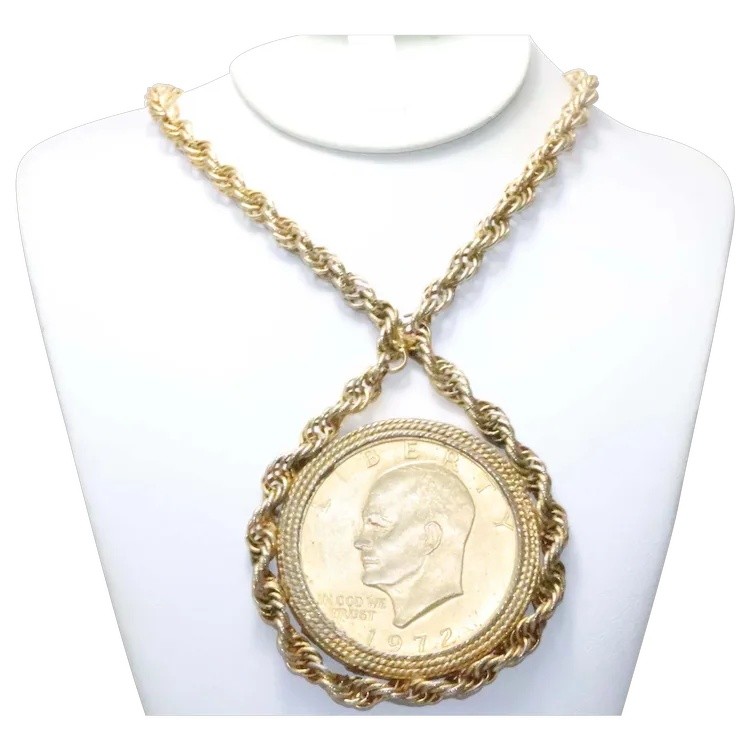 Vintage Costume Gold Tone 1972 Eisenhower Dollar Coin Necklace