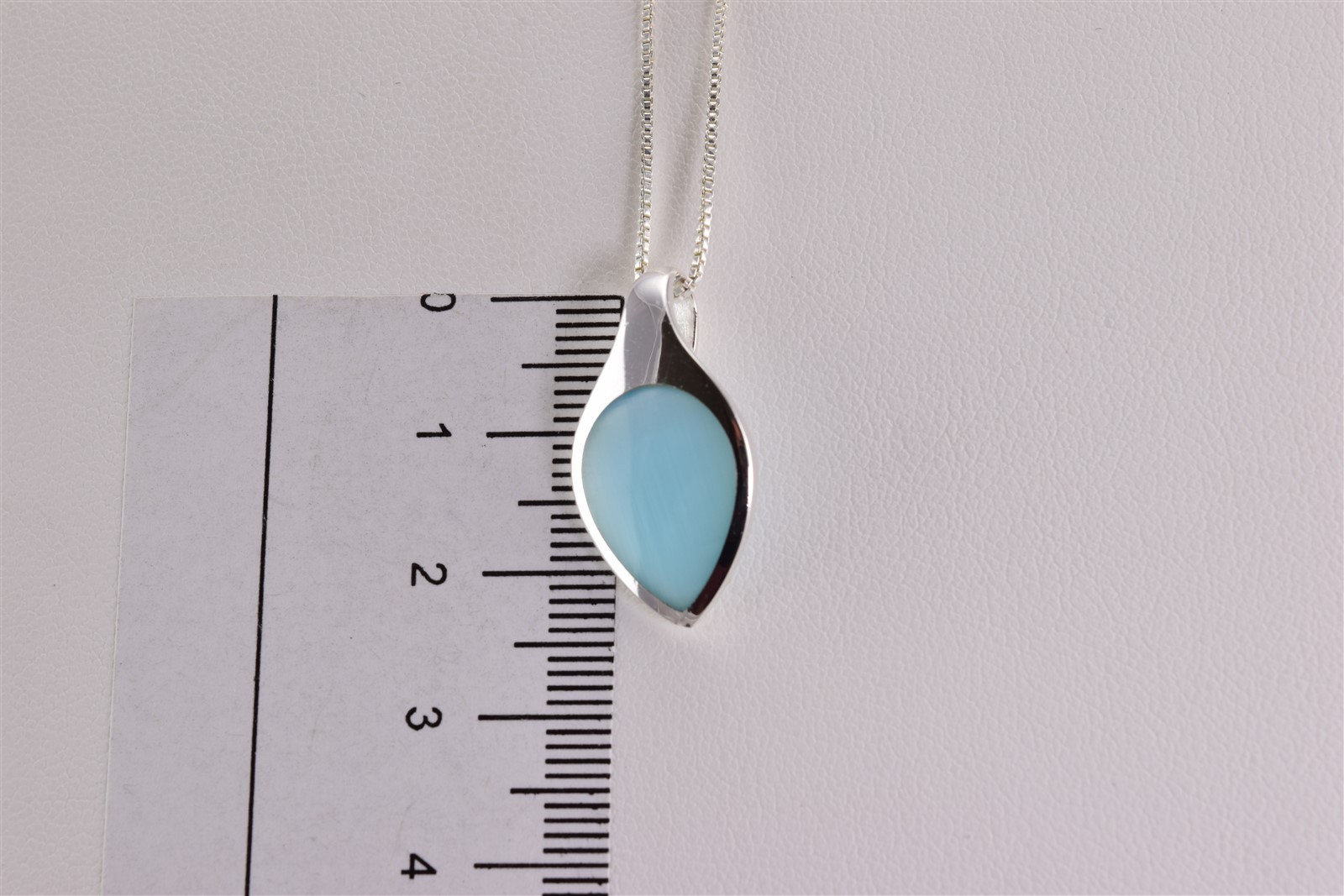 Sterling Silver 25mm x 16mm Blue Accented Modernist Teardrop 925 Pendant Chain