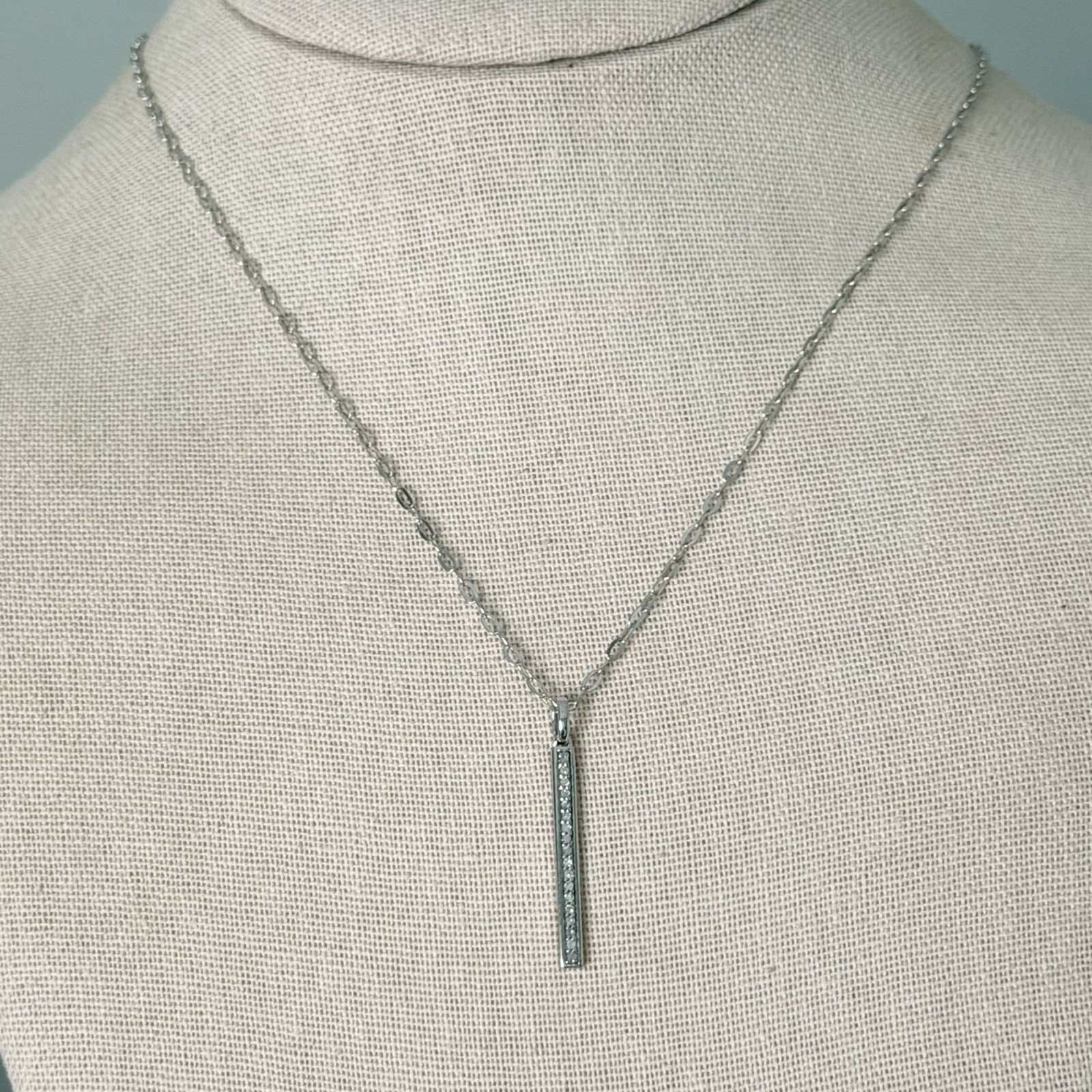 925 Italy Sterling Silver Genuine Diamond Pave Thin Bar Pendant Necklace 18″