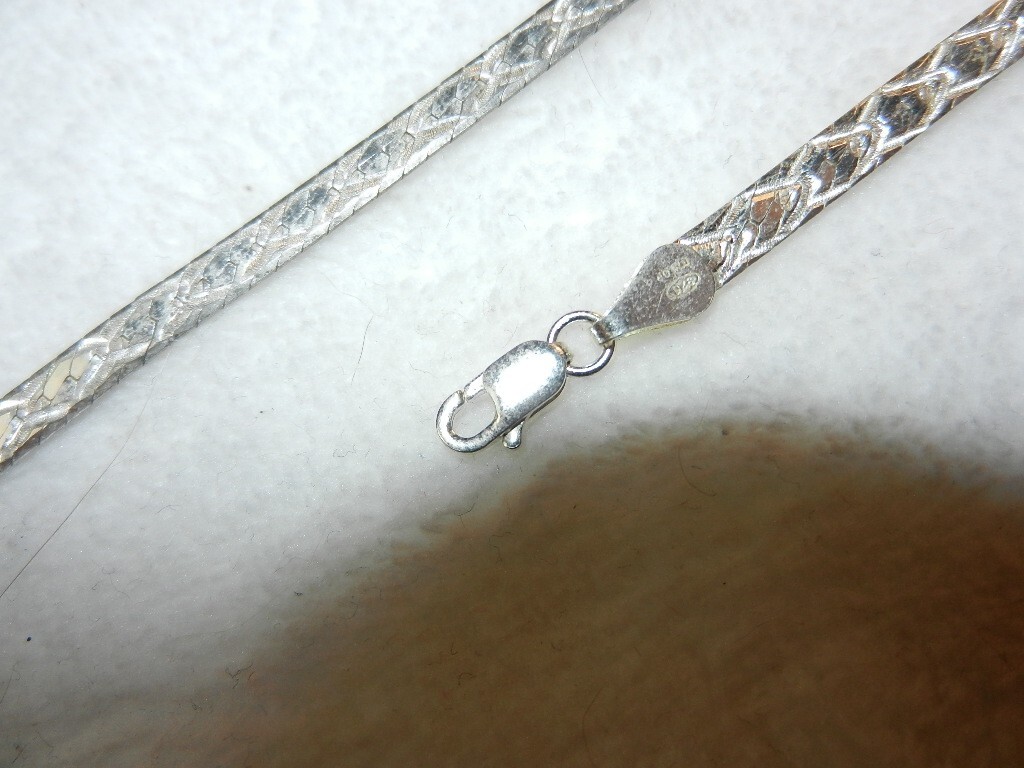 Vintage Milor 925 Sterling Silver Diamond Cut Bracelet and Necklace Matching Set