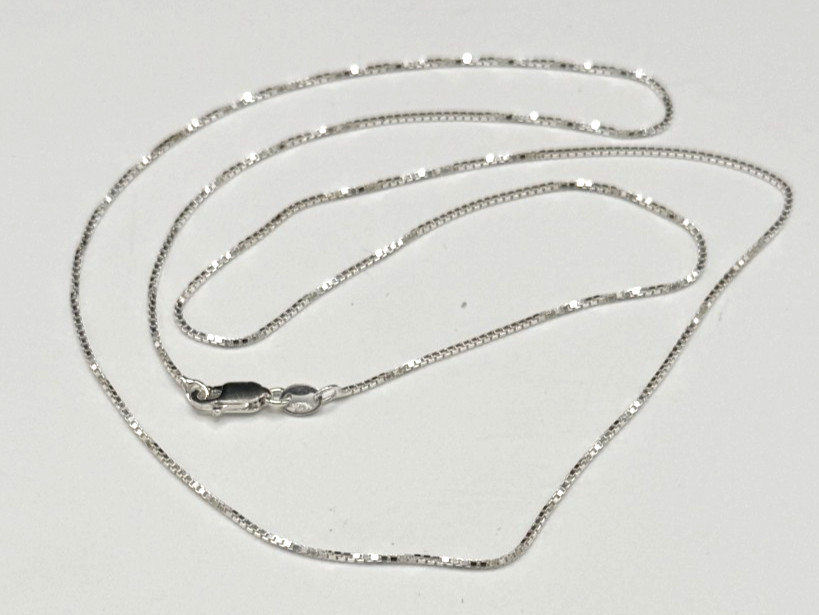 AGI Italy 925 Sterling Silver Box Chain Necklace 24″ 1mm Lobster Clasp 3.7g