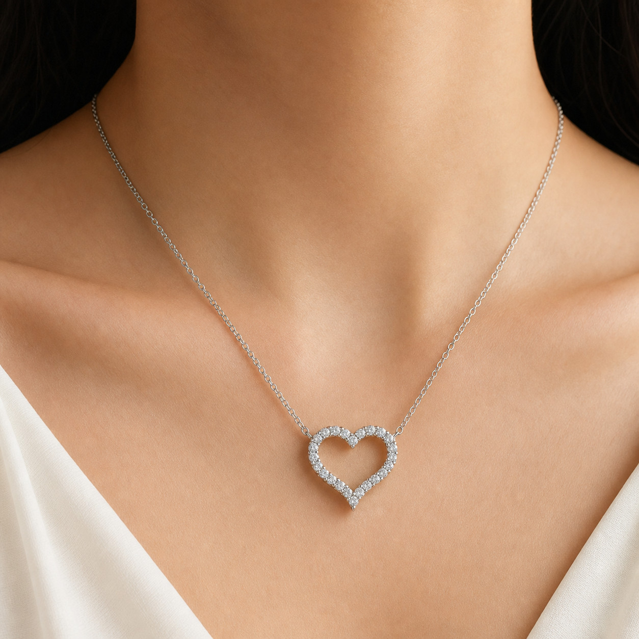 GRA-Certified 2 Carat Moissanite Heart Cable Chain Necklace 925 Sterling Silver