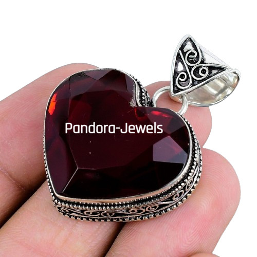 Nice Look Red Garnet Gemstone 925 Sterling Silver Jewelry Gift To Her Pendant
