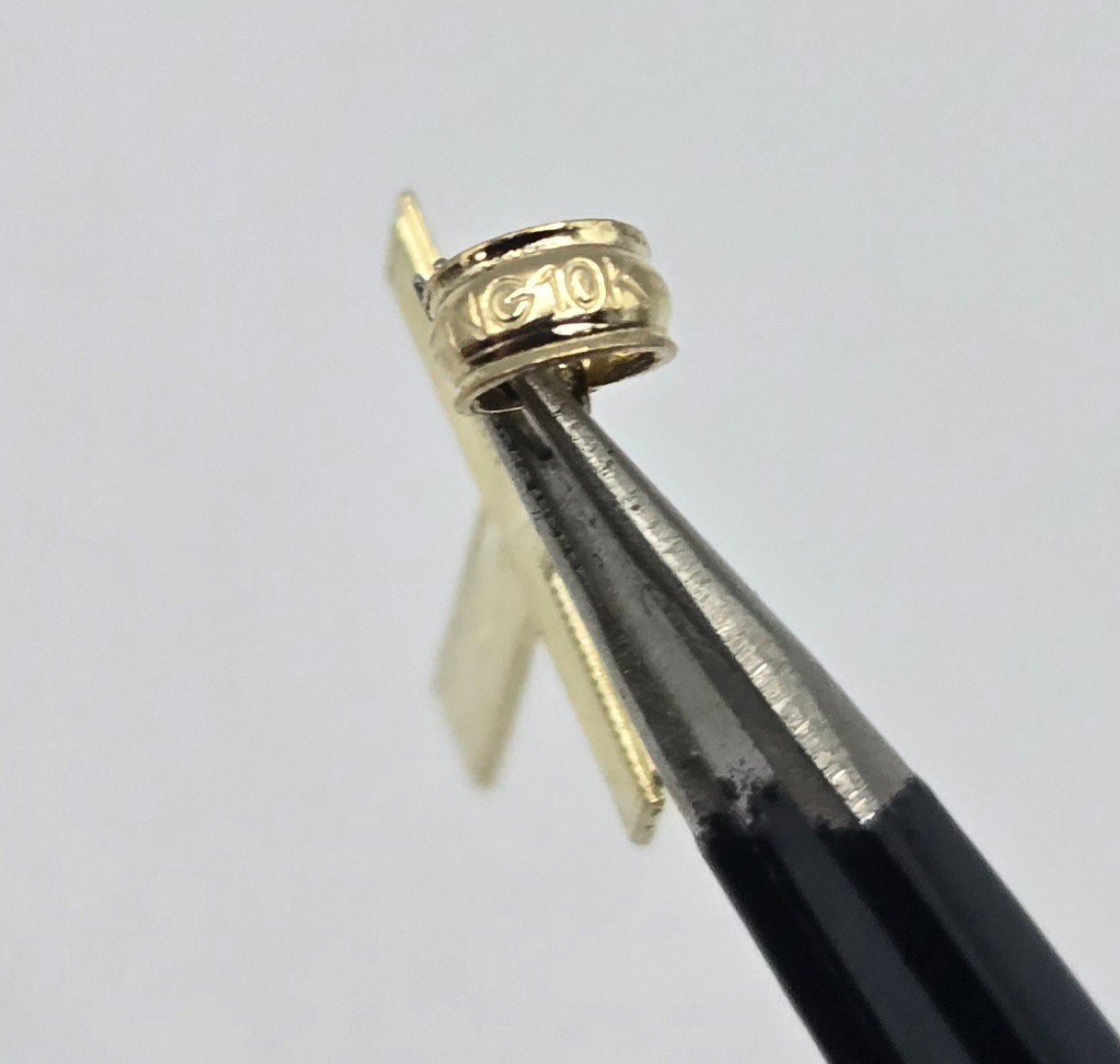 NEW 10K Solid Yellow Gold Cross Pendant 1inch, Diamond Cut, 3.5mm Bail, ITALY