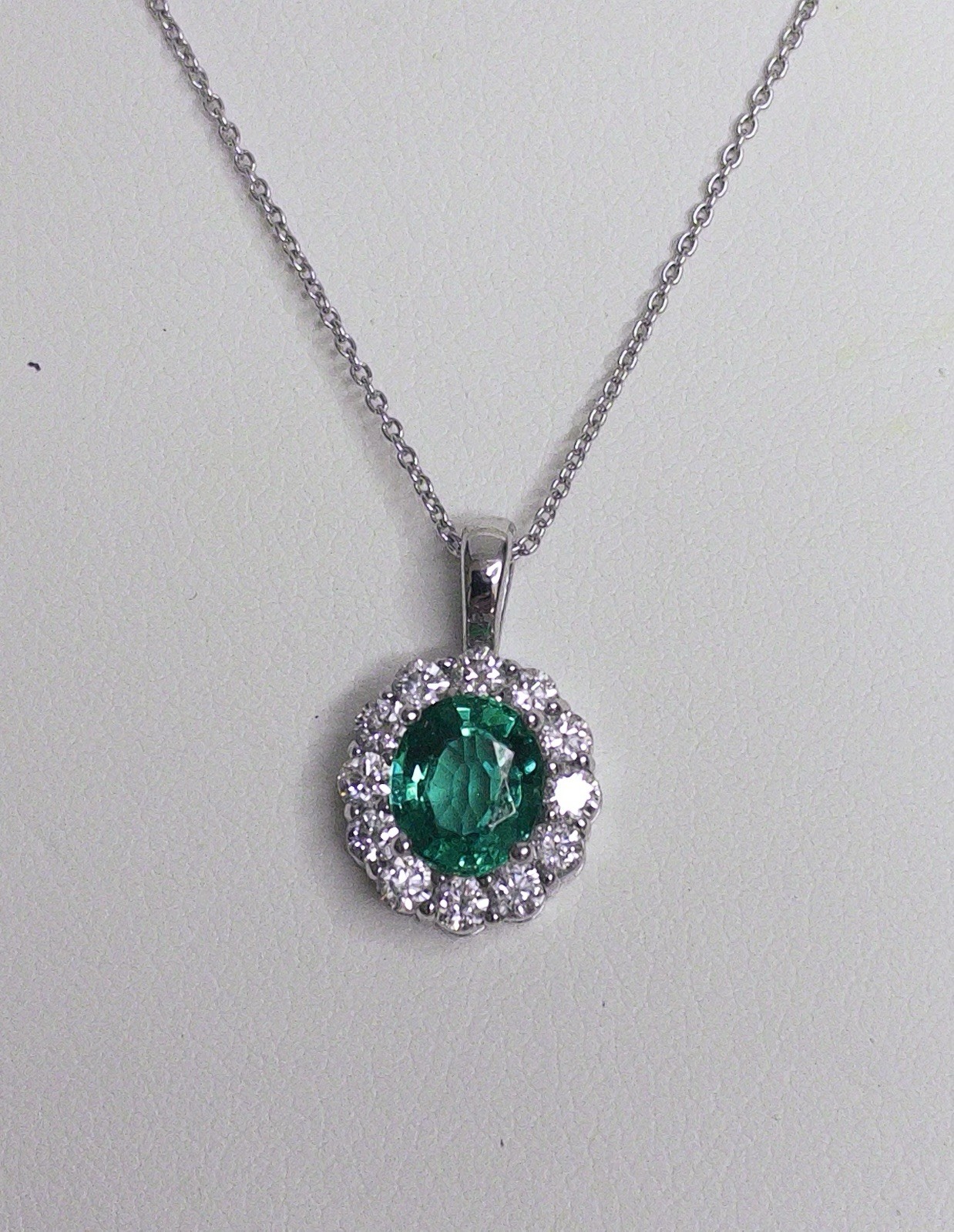 1.3ct Natural Untreated Vivid FL Emerald Diamonds pendant Platinum necklace GIA