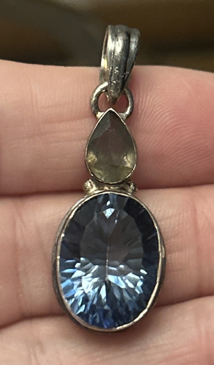Vintage India sterling silver labradorite Mystic topaz pendant