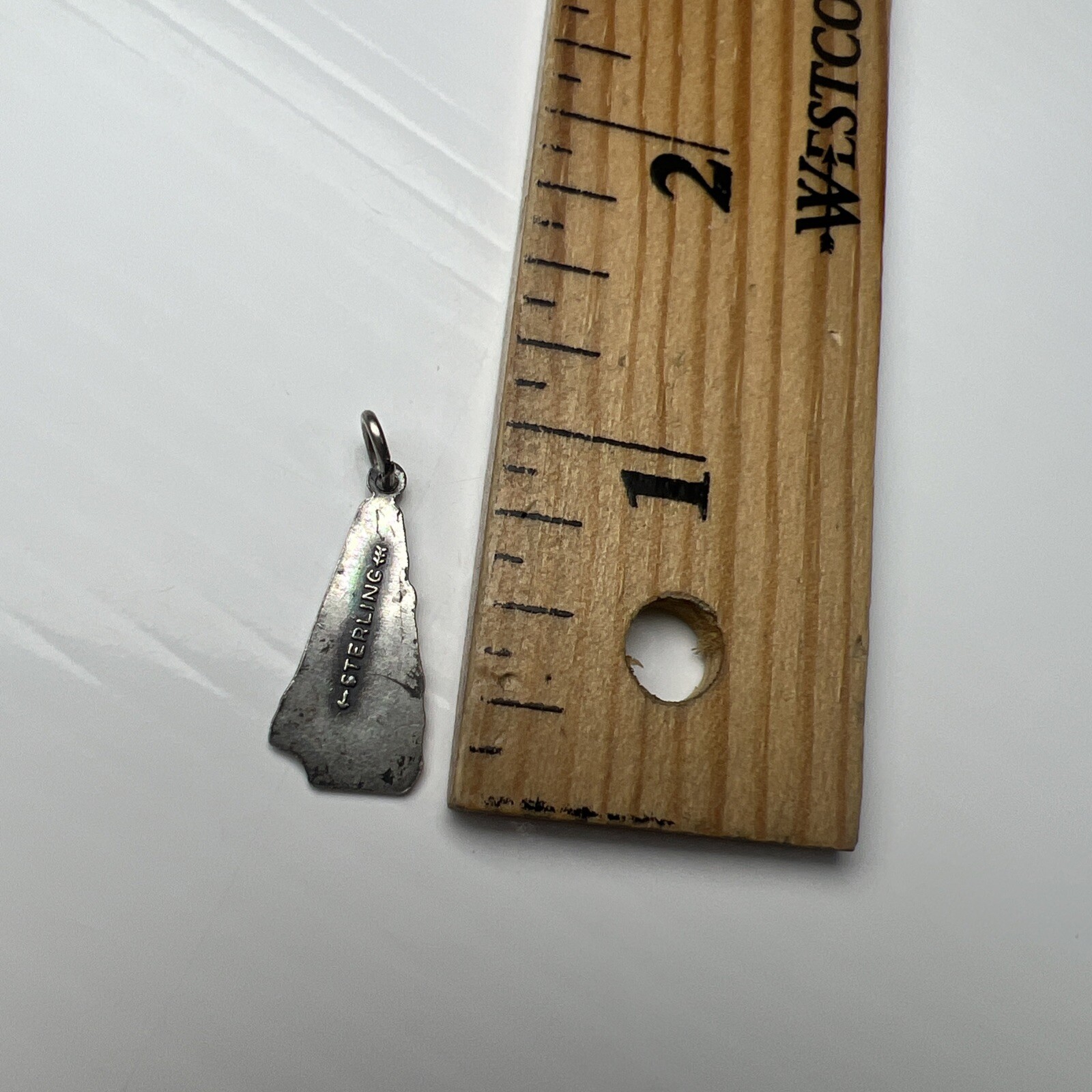 925 Sterling Silver Retro Charm Pendant New Hampshire USA Hampton Beach Old Man