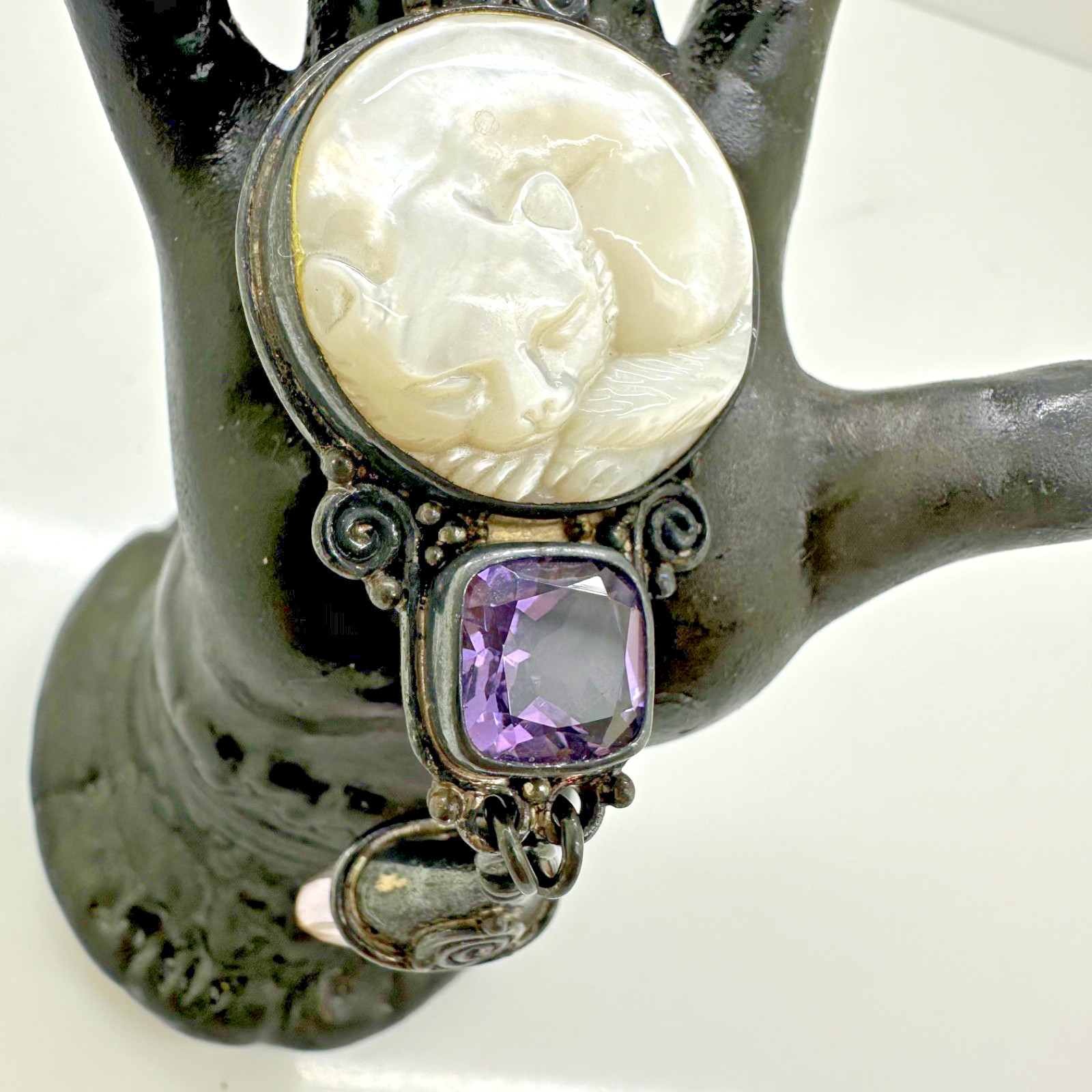 SAJEN STERLING SILVER CARVED MOP CAT AMETHYST & ROSE QUARTZ DANGLE PENDANT
