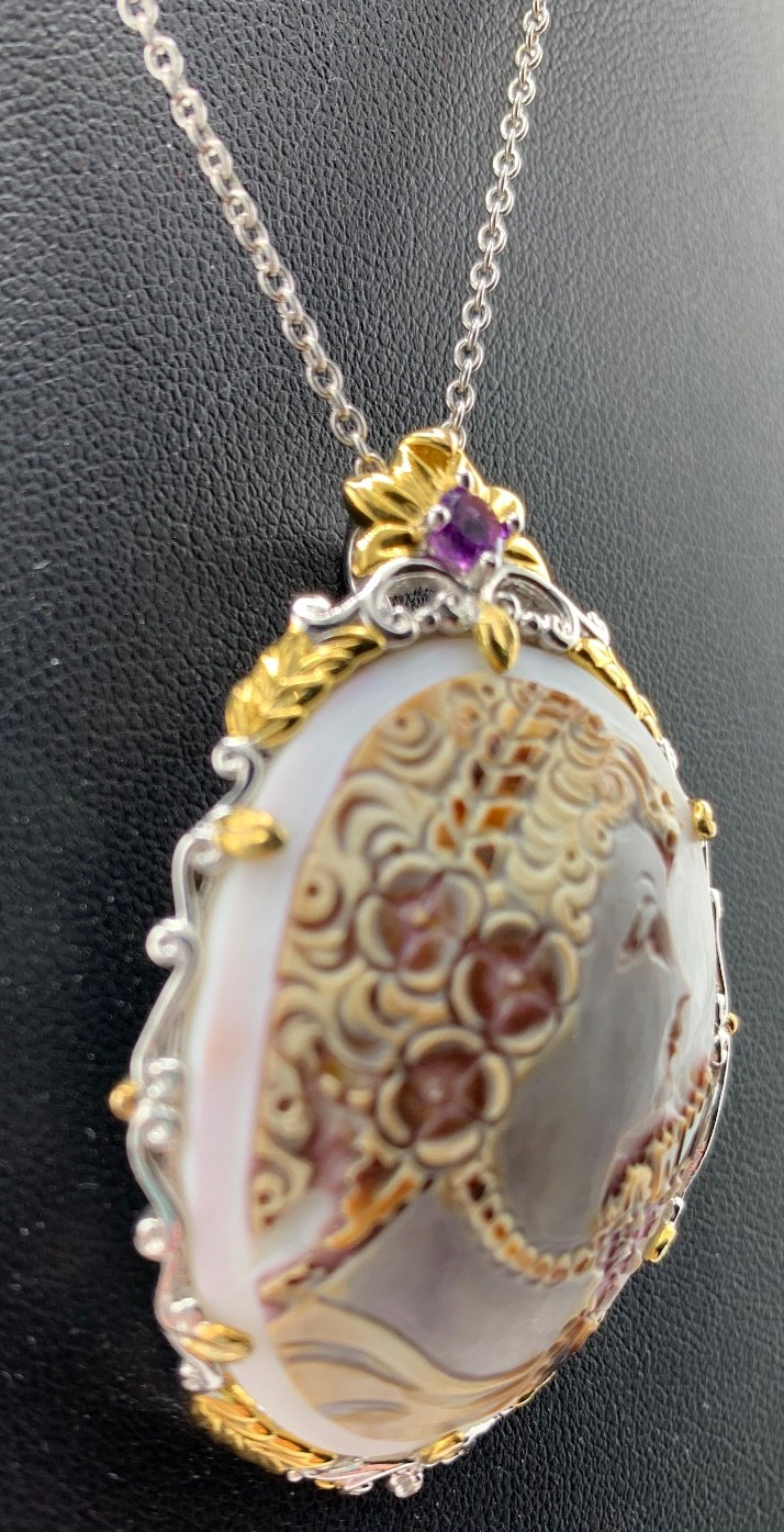 GORGEOUS MICHAEL VALITUTTI GEMS EN VOGUE II CAMEO NECKLACE! ORIGINAL TAGS!