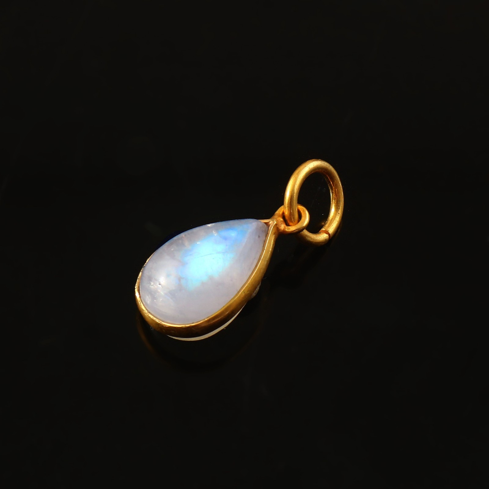 Dainty Rainbow Moonstone Pendant 14K Gold Minimalist Jewelry 3146