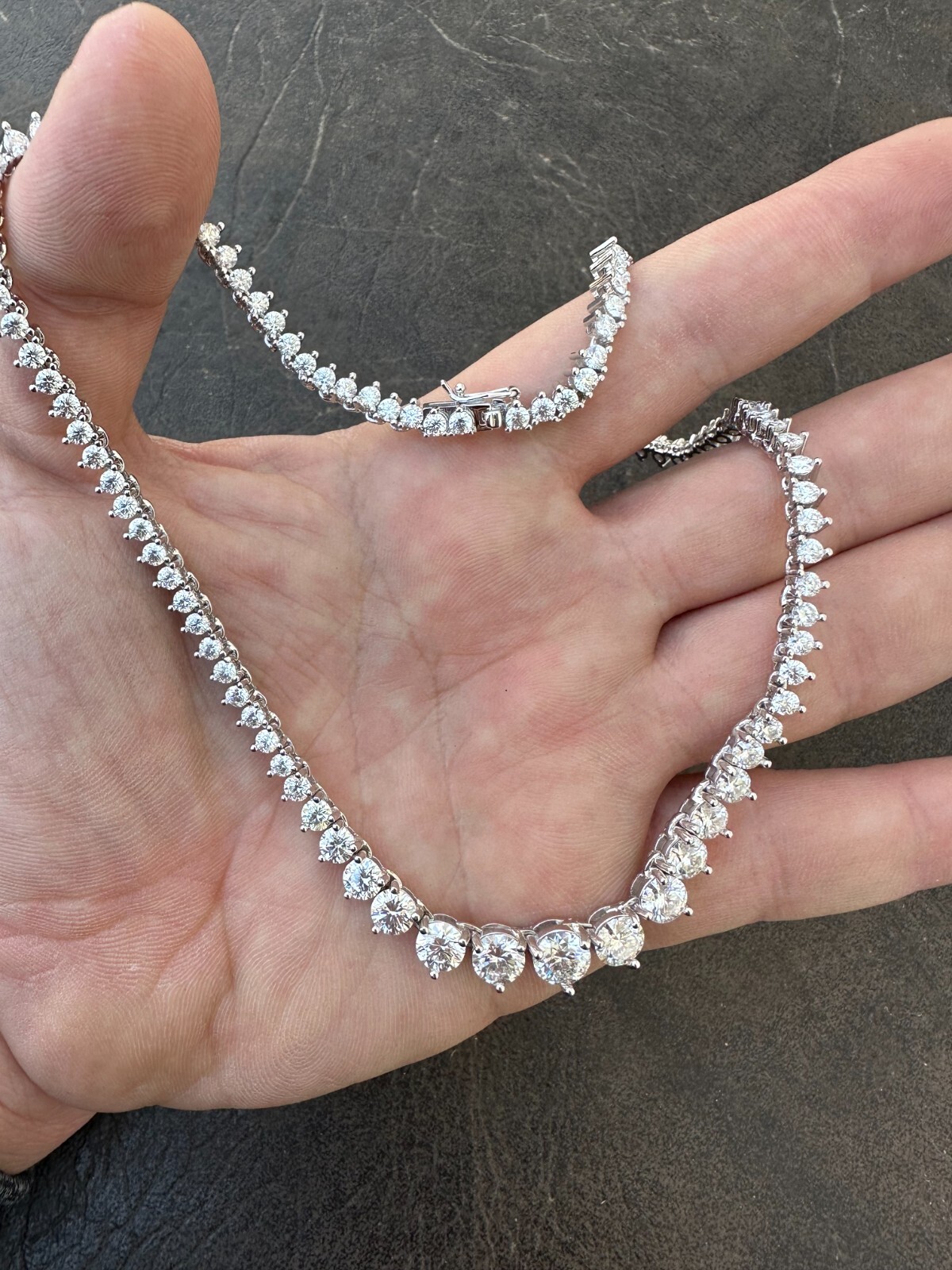 Real Iced MOISSANITE Riviera 3-7mm Graduated Tennis Chain Necklace – VVS D Color