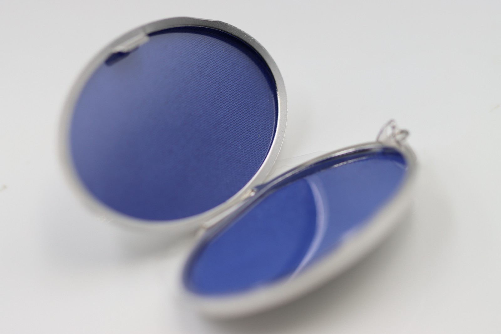 Sterling Silver 925 Large Engraved Border Oval Locket + 70cm Chain -Free Post