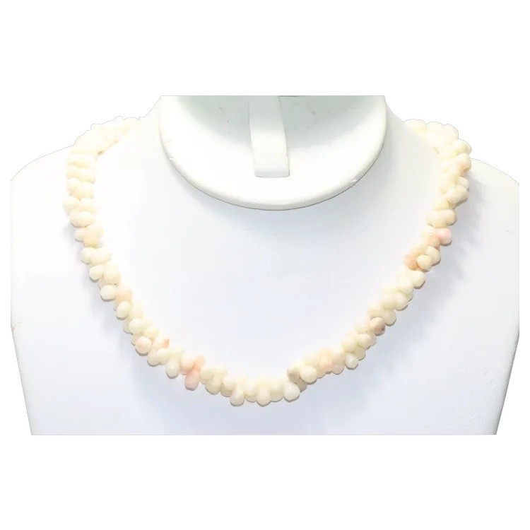 Vintage Cream Angel Skin Coral Beaded Necklace