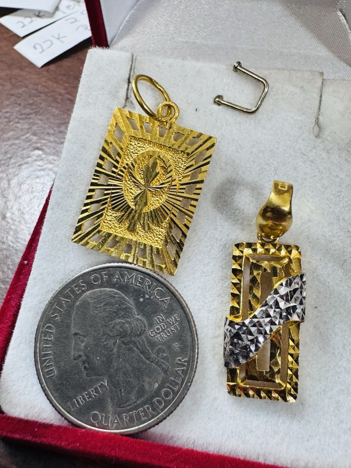 22K 916 22C Real Gold Two Set of Pendant 1 Rectangle & 1 Divine Allah 6.3g