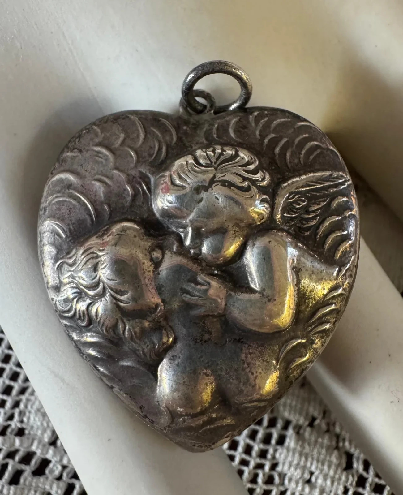Mother’s Day Kissing Cherubs Angels Heart Large Pendant Tested Sterling Silver