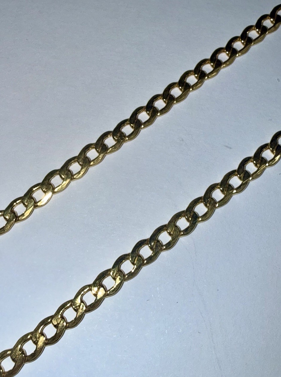 ESTATE Solid 10K Gold Semi-Hollow 3.9mm Curb Chain Necklace 22”