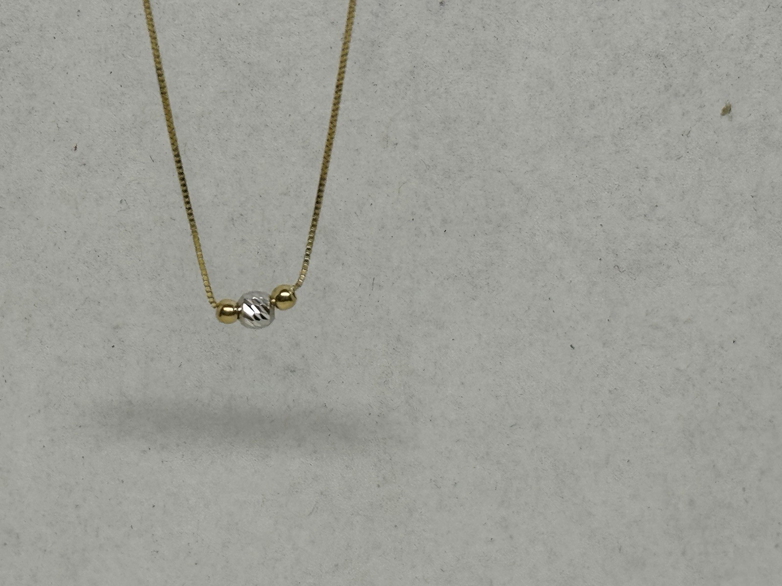 VINTAGE 14k Yellow & White Gold Central Pendant Necklace 1.28g 16″