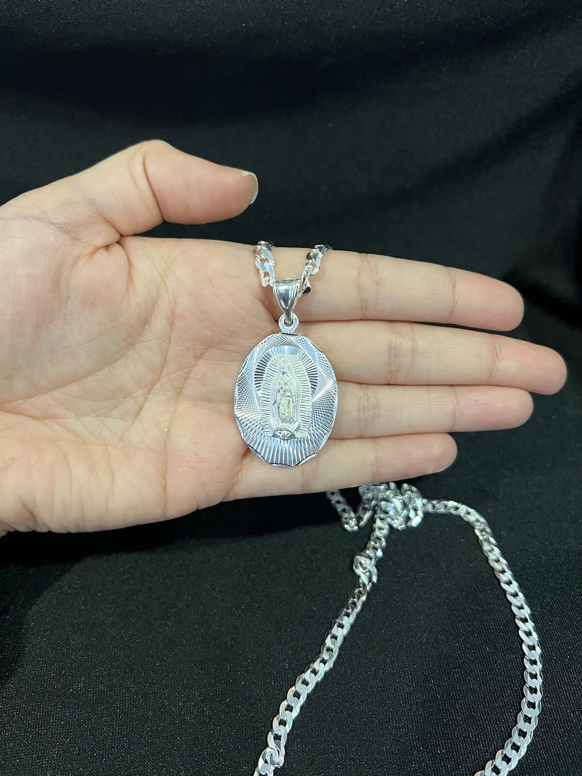 925 Sterling Silver Womens Virgin Mary Virgen Maria Medal & Curb Chain 20 26 30