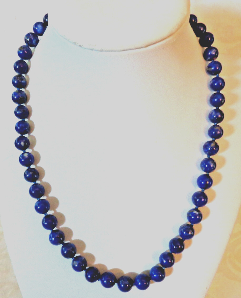 Lapis Lazuli Round Bead Necklace with 10Kt Gold Filled Clasp 17 1/4″ & 8.5 MM