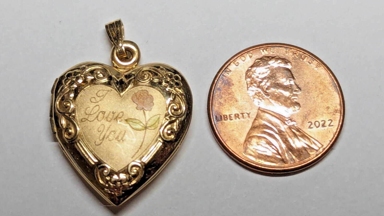 VINTAGE 14K YELLOW GOLD HEART PHOTO LOCKET ROSE HALLMARKED SIGNED 14K TK TRU-KAY