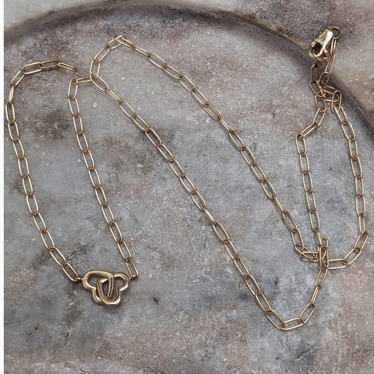 Preowned 14k Yellow Gold Paper Clip Necklace with Interlocking Hearts 17.5in