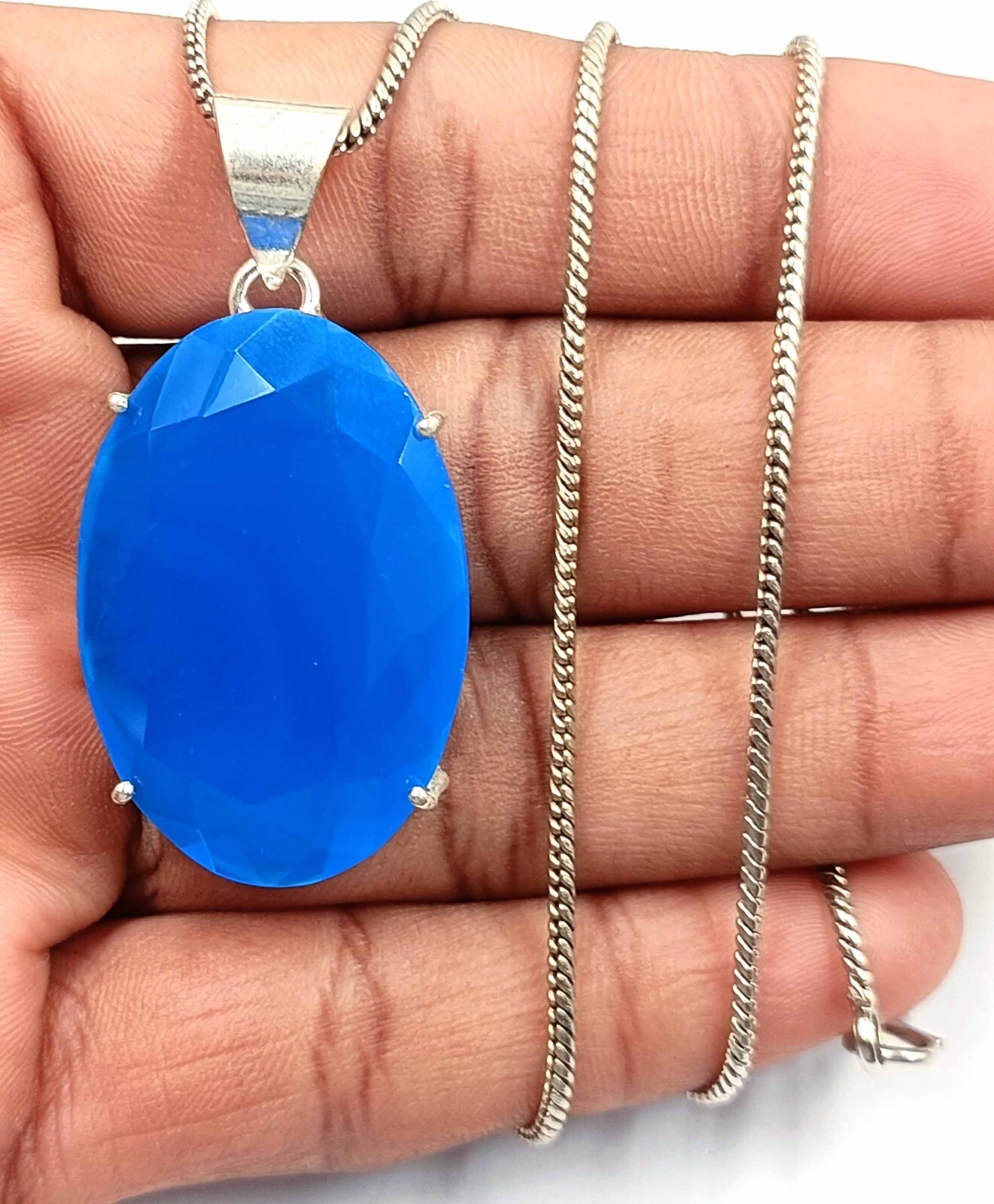 52 CT OVAL CUT BLUE SAPPHIRE GEM PENDANT WITH FREE SILVER CHAIN 925 STERLING AKT