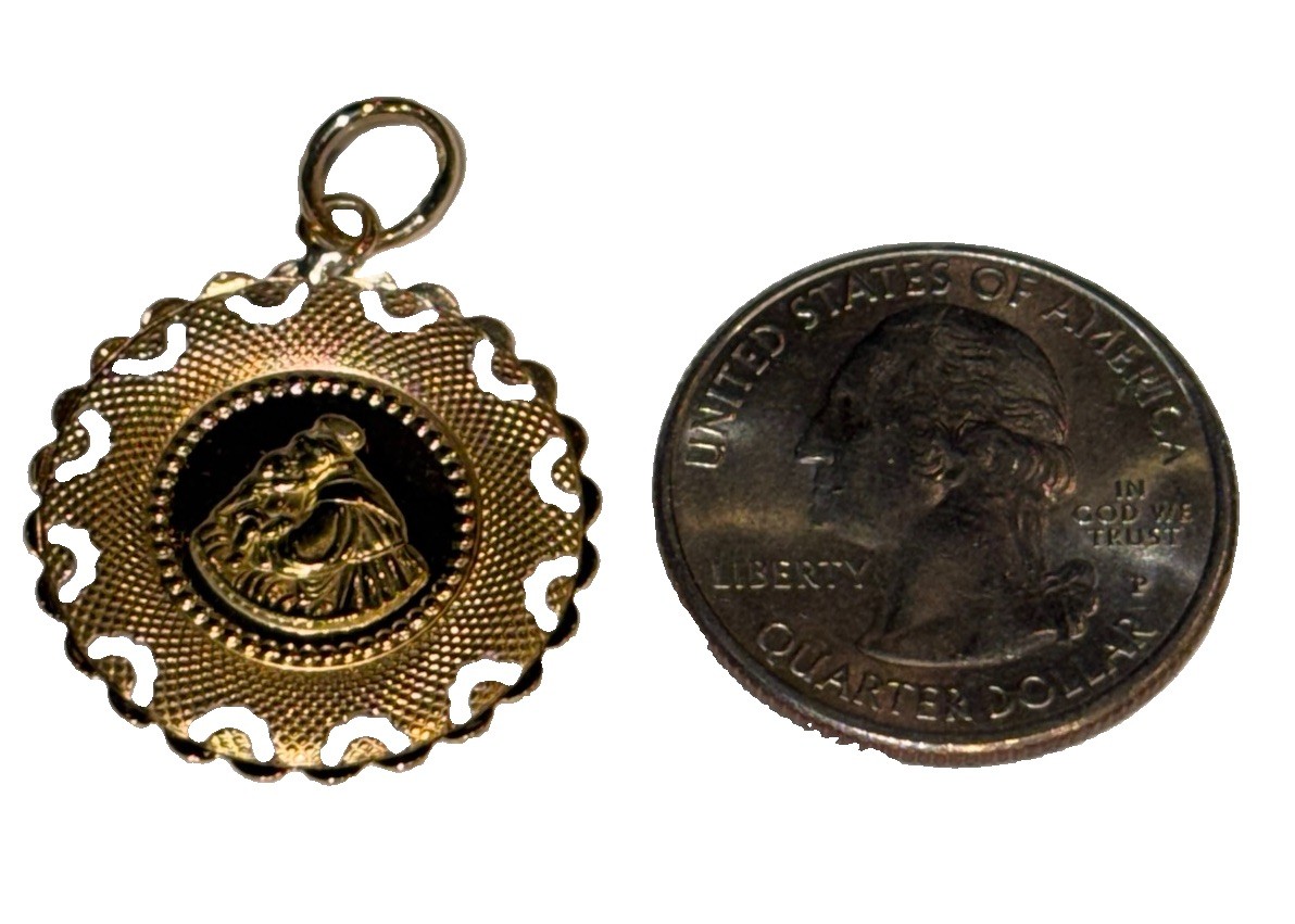 18K Yellow Gold Custom Religious Medal Pendant With Unique Diamond Cut Accents !