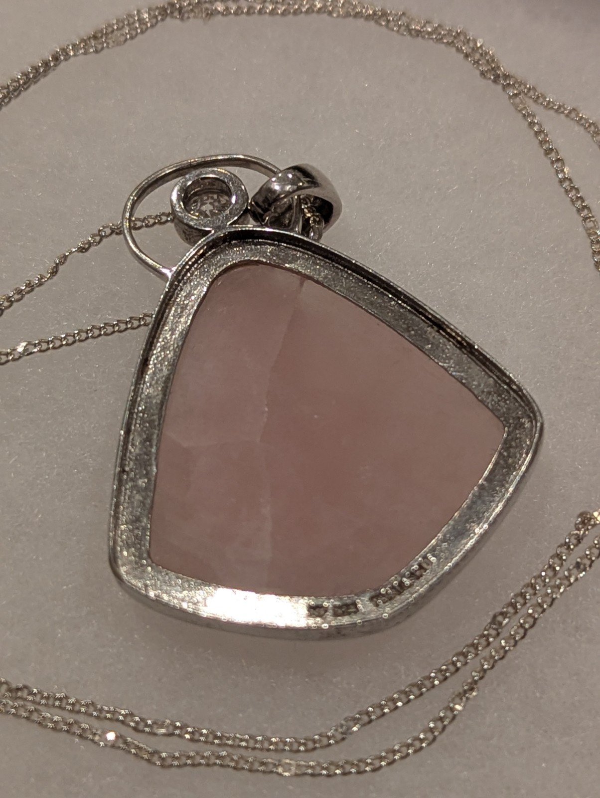 925 Sterling Silver 15.8g Natural Rose Quartz Pendant & 22″ Curb Chain Necklace