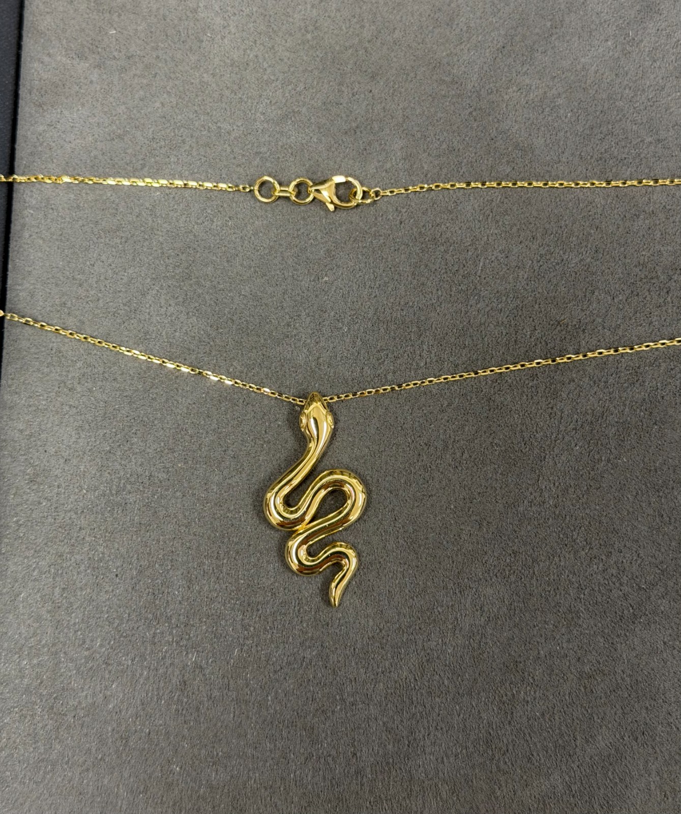 Solid 14k Yellow Gold Snake Serpent Pendant Necklace 18 Inch – Brand New