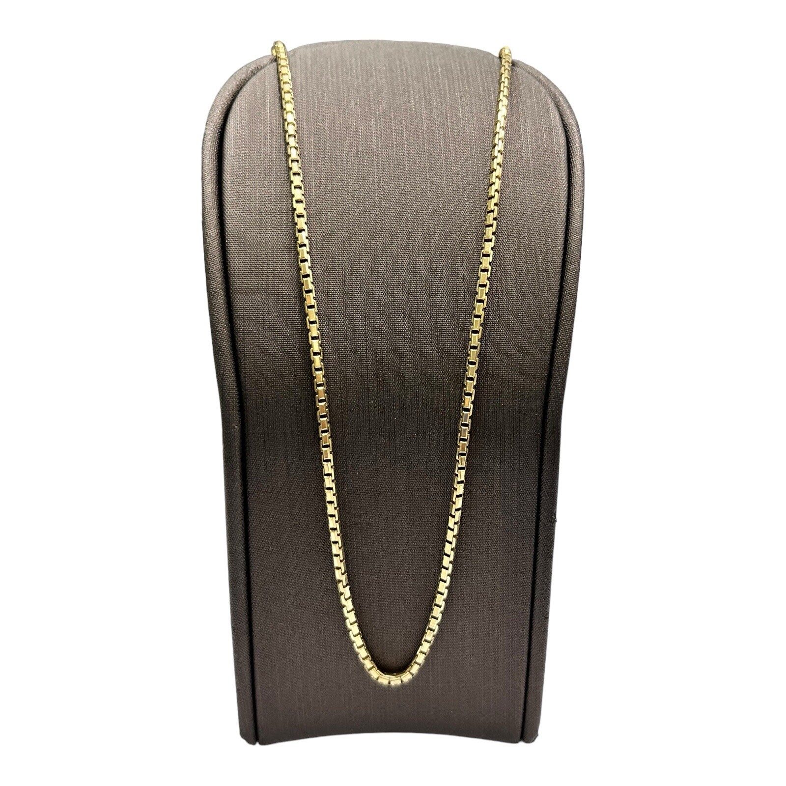 18ct 18K Yellow Gold Italian Box Link Chain Necklace 14.10 Grams 52cm. Brand New