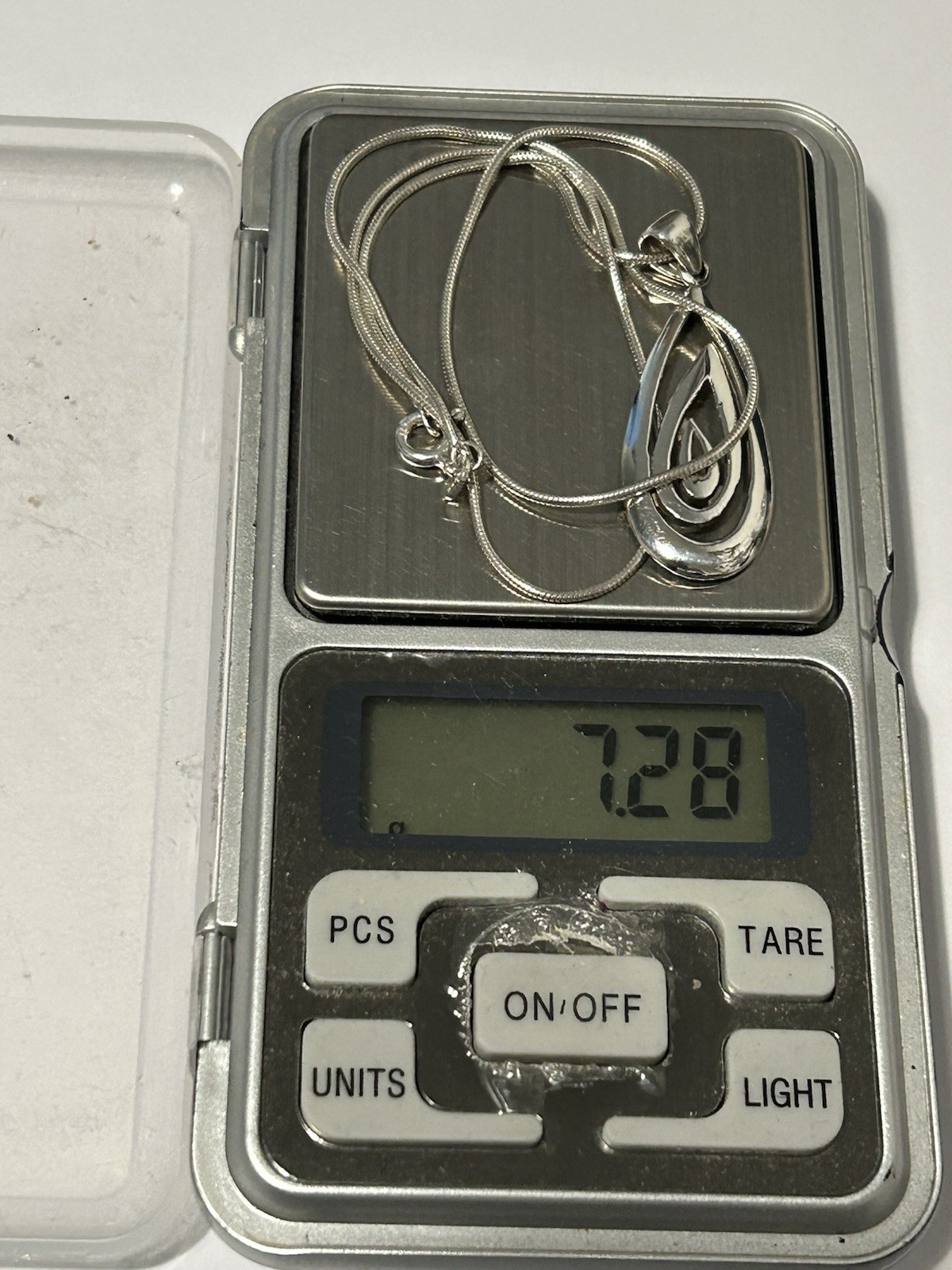 Vtg Sterling Silver 4cm Modernist Pendant on 40cm Snake Chain (7.28g)
