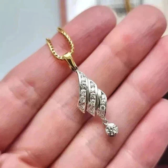 2Ct Round Cut Real Moissanite Women’s Fancy Pendant Chain 14K Yellow Gold Plated