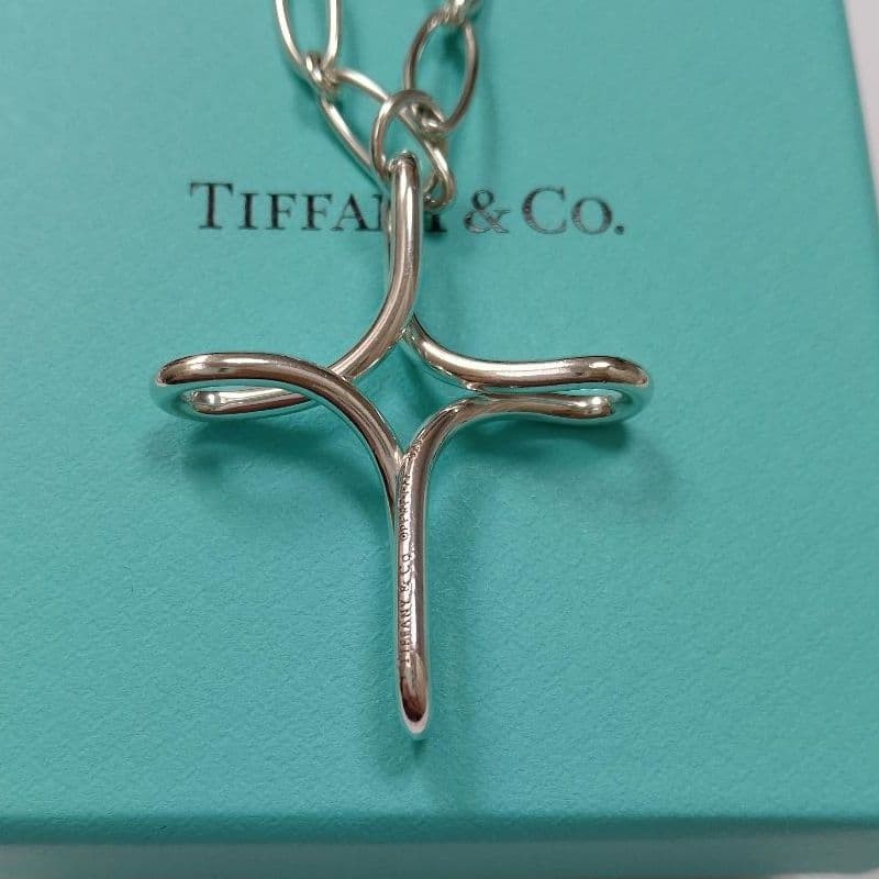 Tiffany & Co. Infinity Cross Necklace Silver 925 Women Pre-Owned Large Oval Link