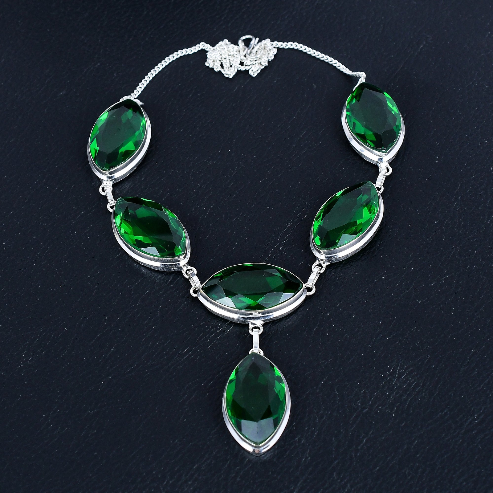 Green Tourmaline Gemstone Ethnic 925 Sterling Silver Jewelry Necklace 18″ VJ 934