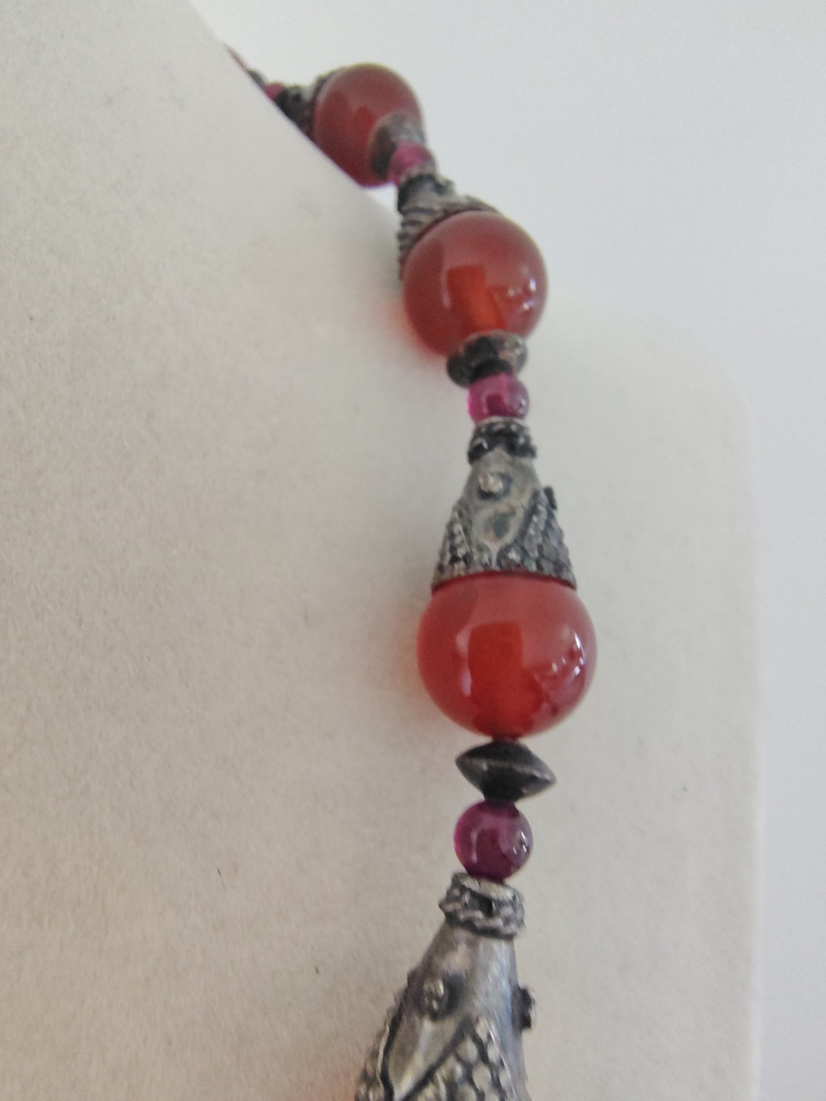 Nancy and Rise NR Sterling Silver Carnelian Garnet Heavy Bead Necklace 18″ RARE