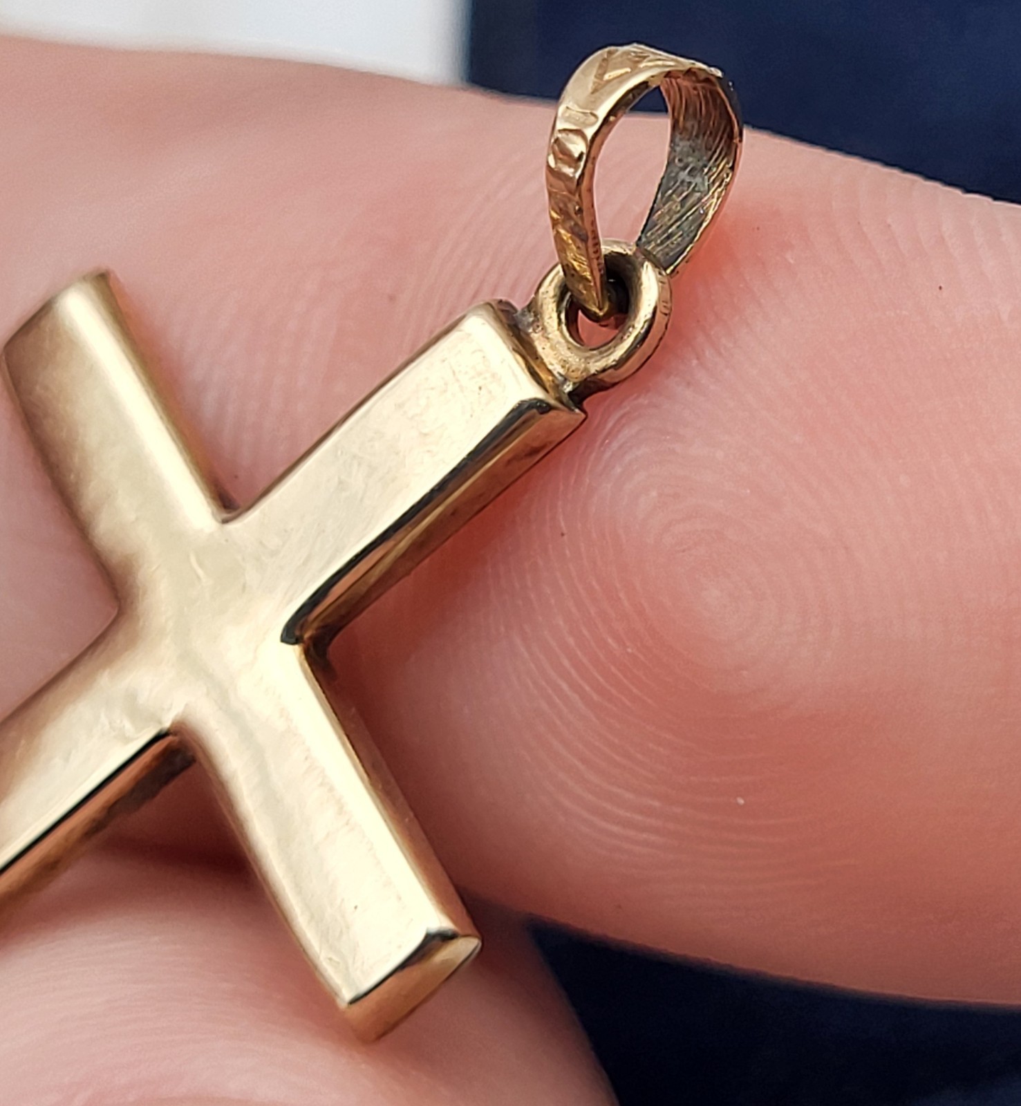 Antique 10K Yellow Gold Floral Engraved Cross Charm Pendant for Necklace / Chain