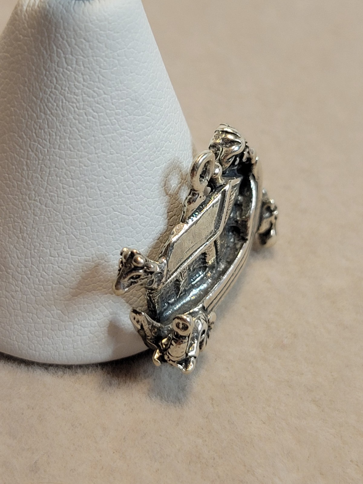 Sterling Silver 925 Noah’s Ark Pendant Animal Hippo Elephant Lion Giraffe Charm