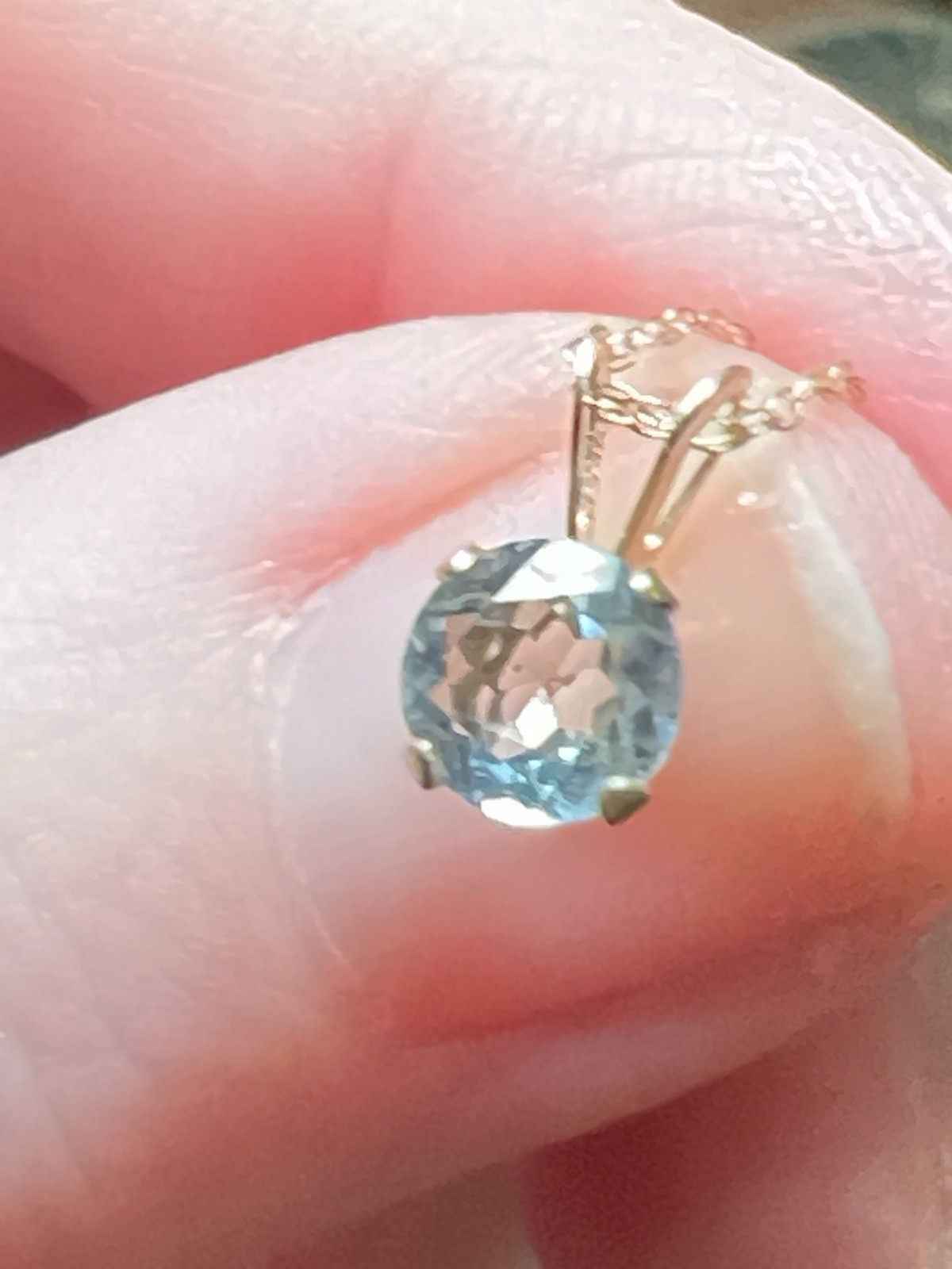 14K Yellow Gold Aquamarine Solitaire March Birthday Anniversary Pendant Necklace