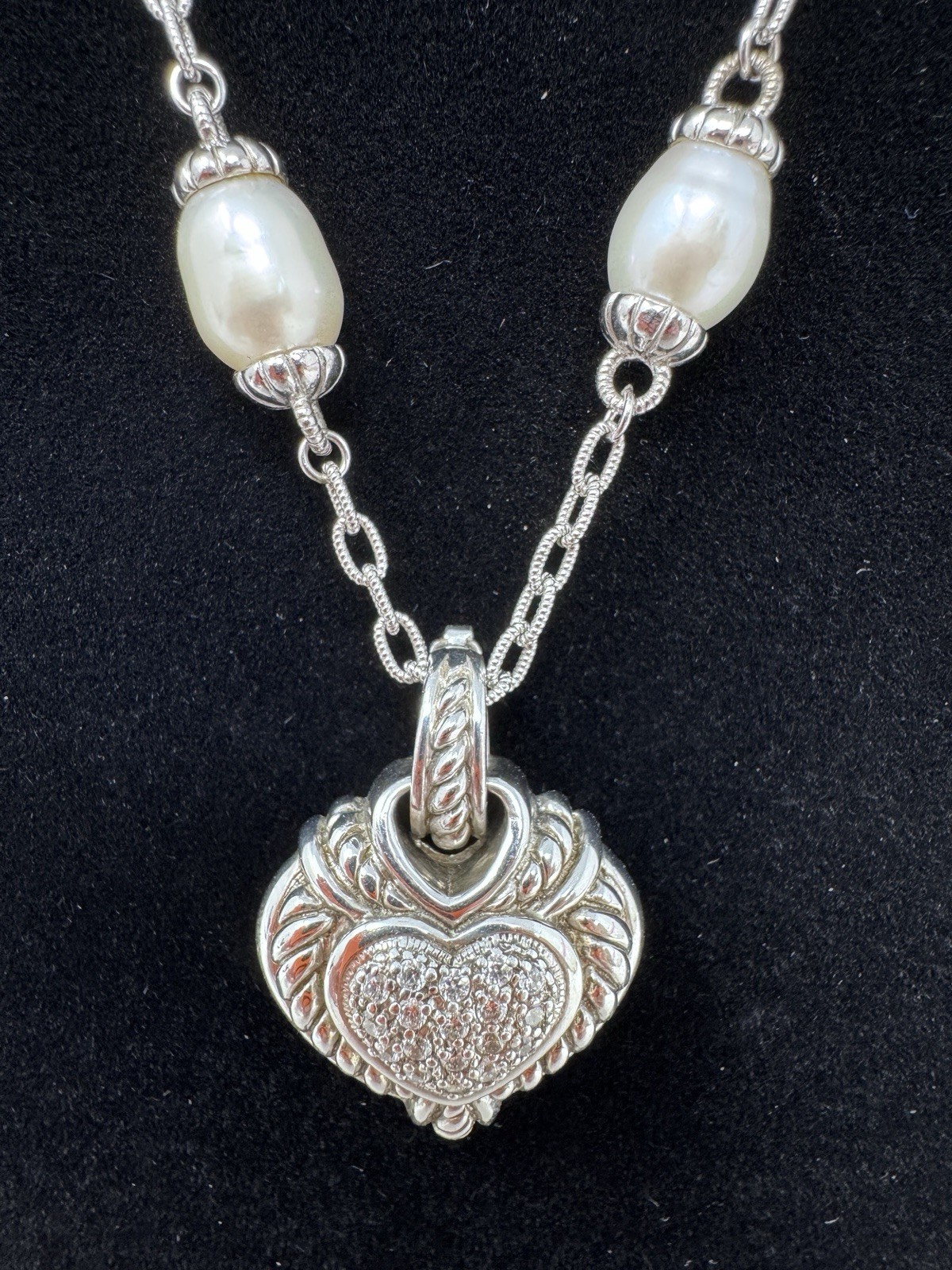 Judith Ripka Sterling Silver Pearl CK 925 Heart Pendant Station Necklace 20”