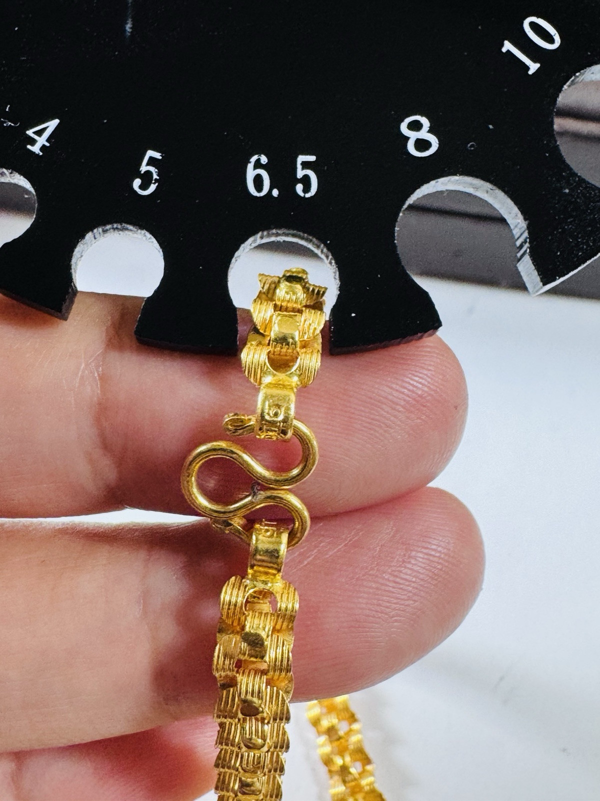 22K 916 22C Fine Real Gold 17.5”/18 inch Cross Necklace 21.7g 6mm